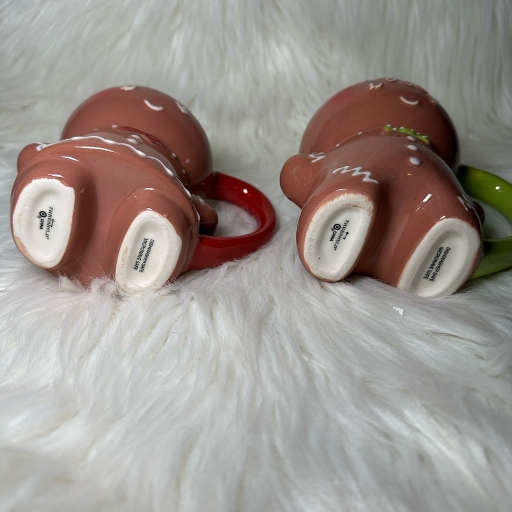 Target Threshold Gingerbread Man Mug Set - Red and Green Handles - Picture 3 of 3